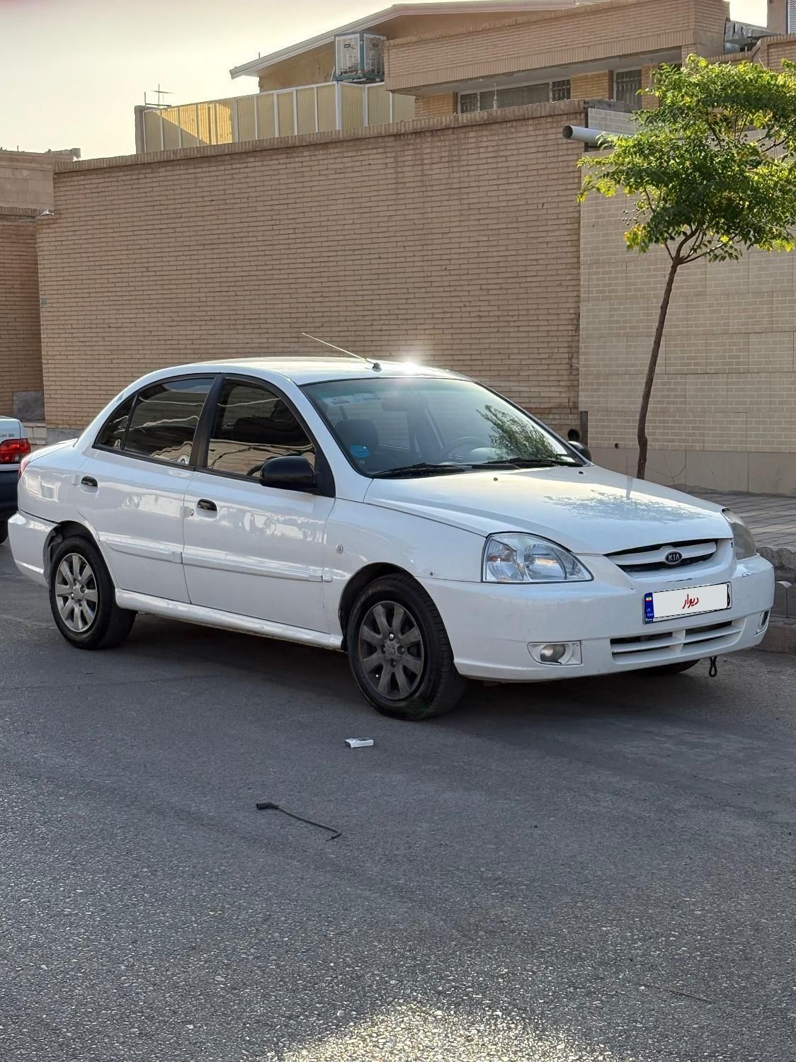 کیا ریو صندوقدار نیمه فول UB - 1388