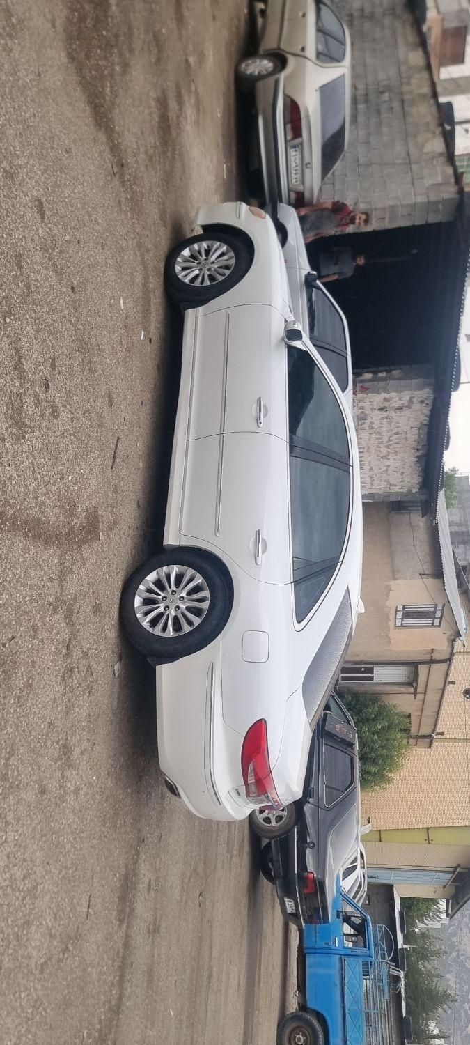 هیوندای آزرا (گرنجور) 3300cc - 2011