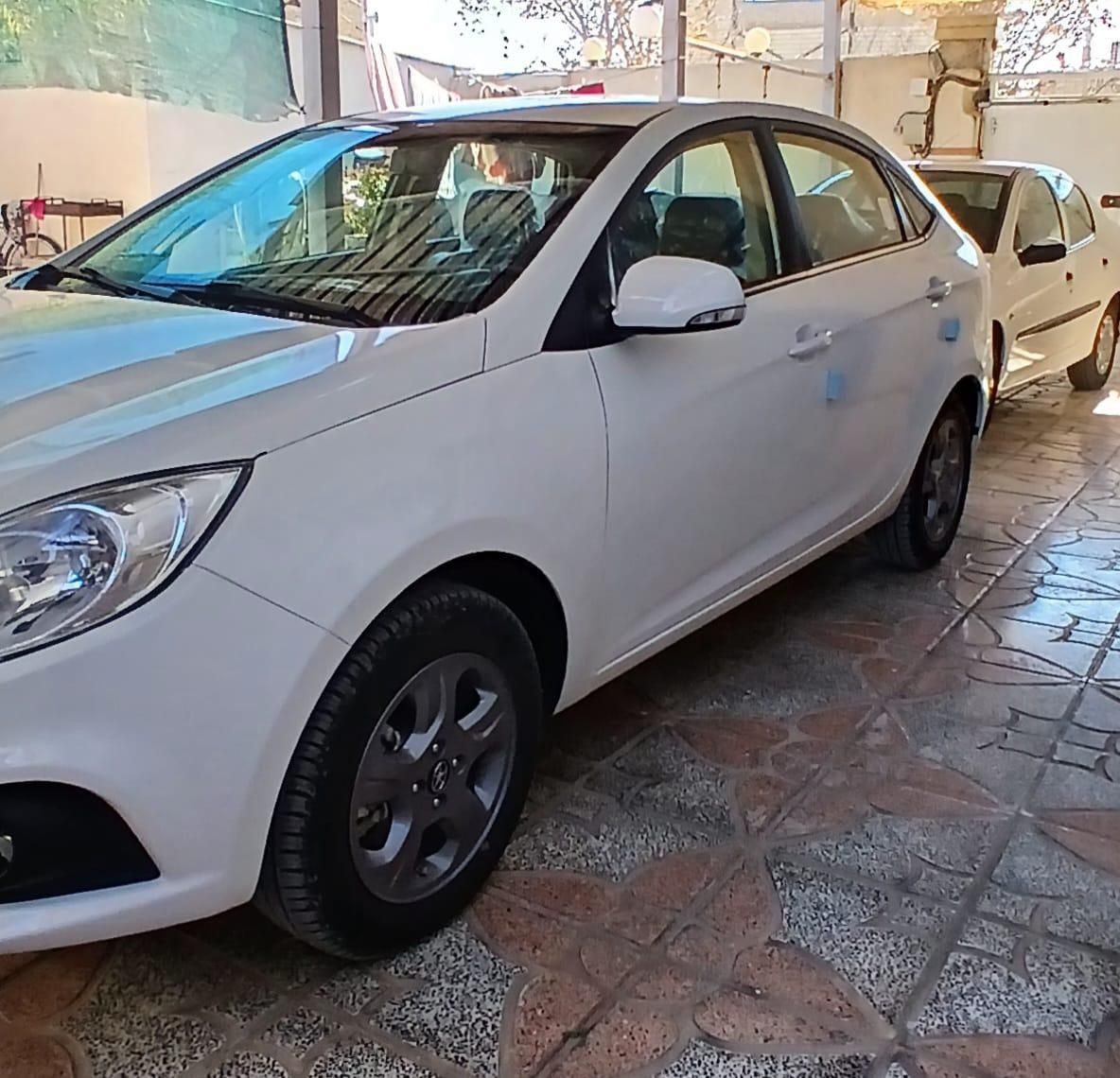 جک J4 اتوماتیک ساده - 1402