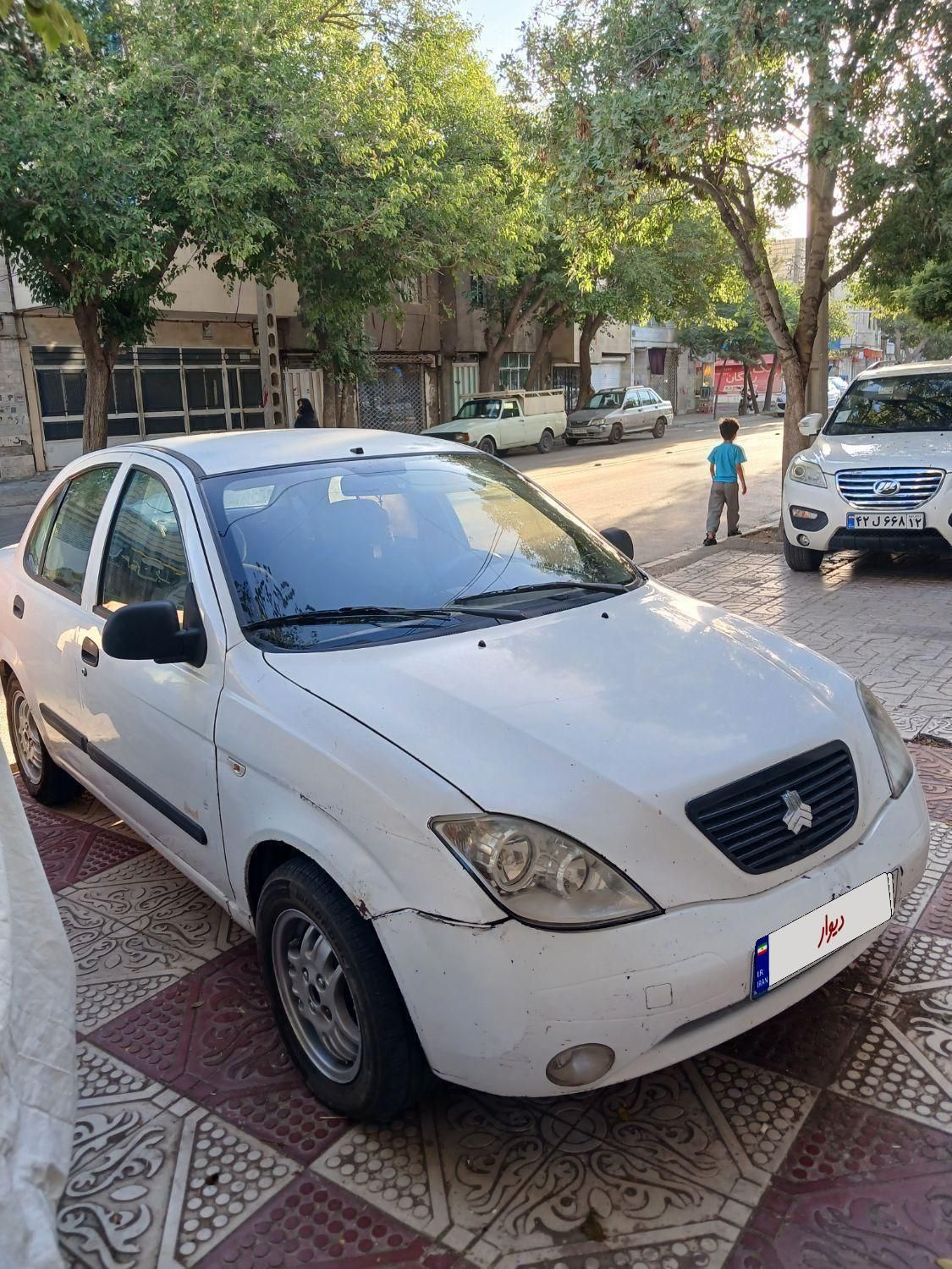 تیبا صندوق دار EX - 1393