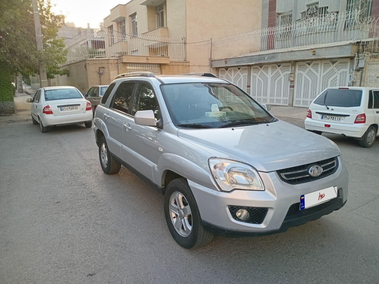 کیا اسپورتیج 6 سیلندر 2700cc - 2010