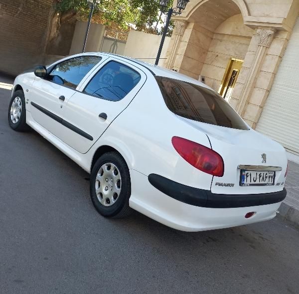 پژو ۲۰۶ صندوق دار v8 - 1394