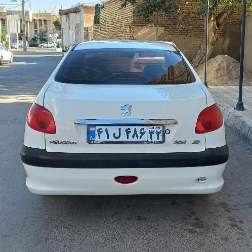 پژو ۲۰۶ صندوق دار v8 - 1394