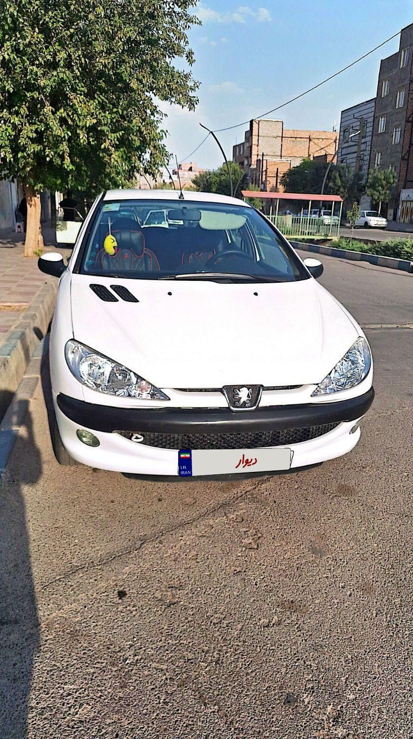 پژو ۲۰۶ صندوق دار v8 - 1390