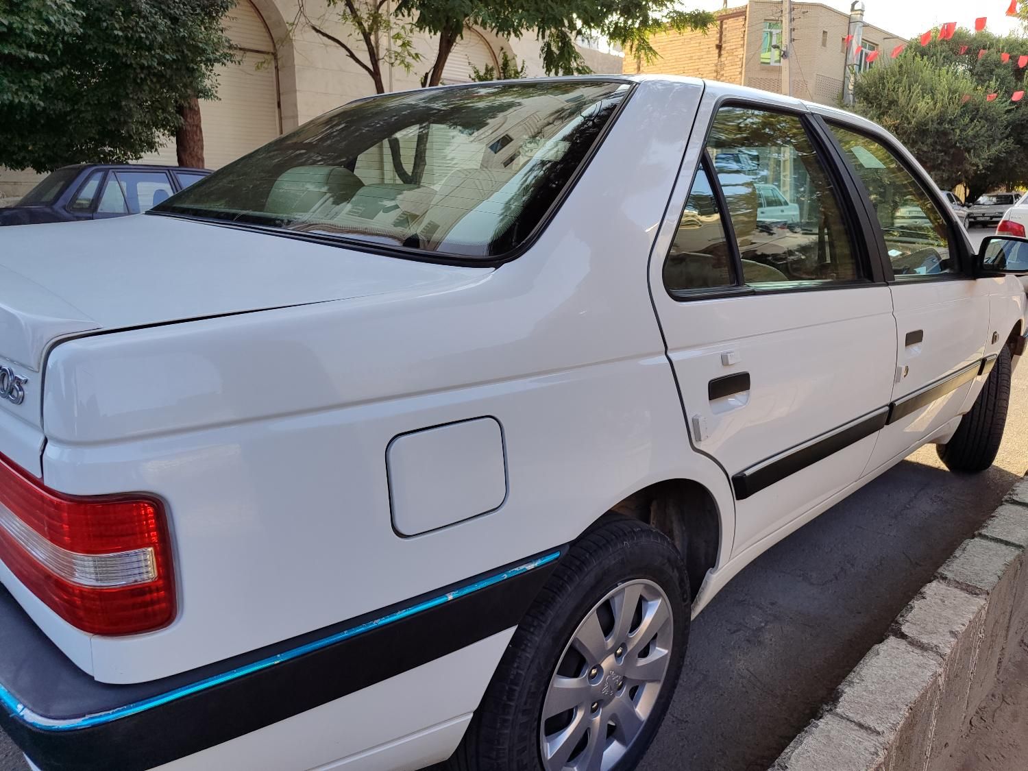 پژو 405 SLX بنزینی TU5 - 1398