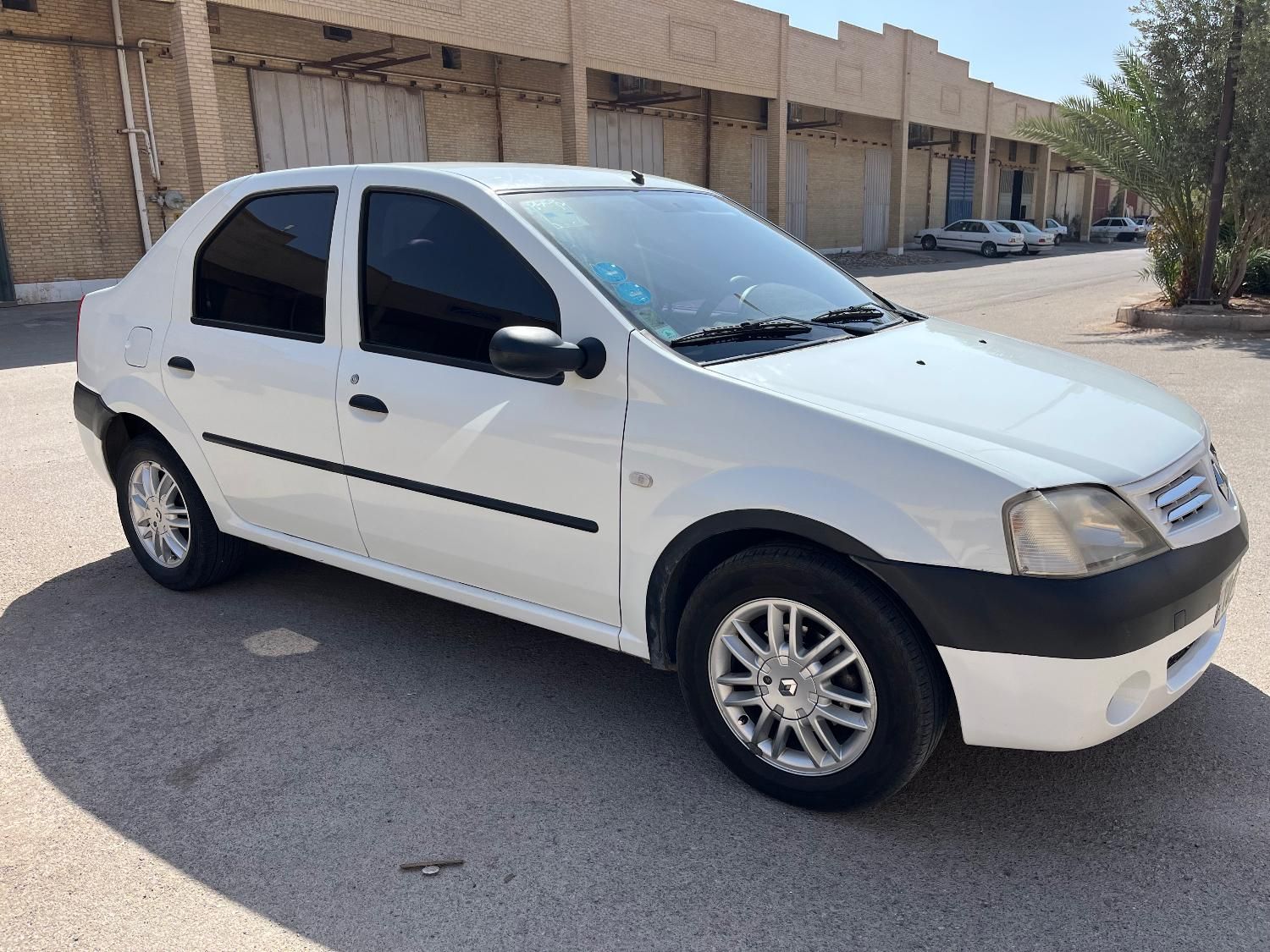 خودرو رنو، تندر 90 آگهی ann_19461185