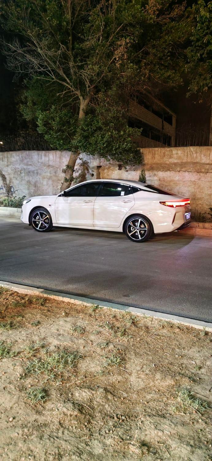 کی ام سی J7 اتوماتیک - 1403