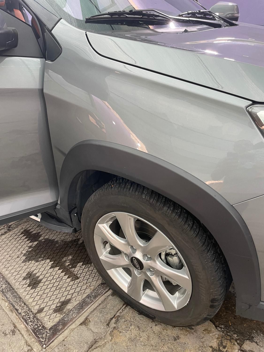 ام وی ام X22 اتوماتیک اسپرت اکسلنت - 1400