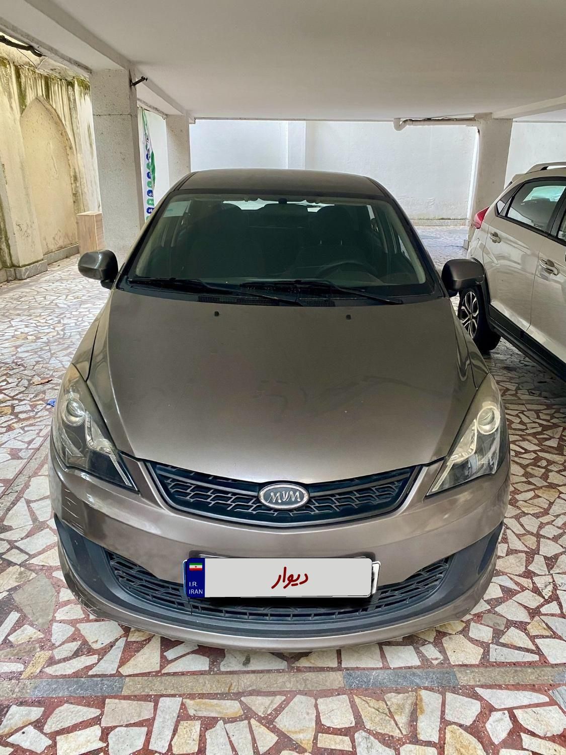 ام وی ام 315 هاچ بک ساده دنده ای - 1394
