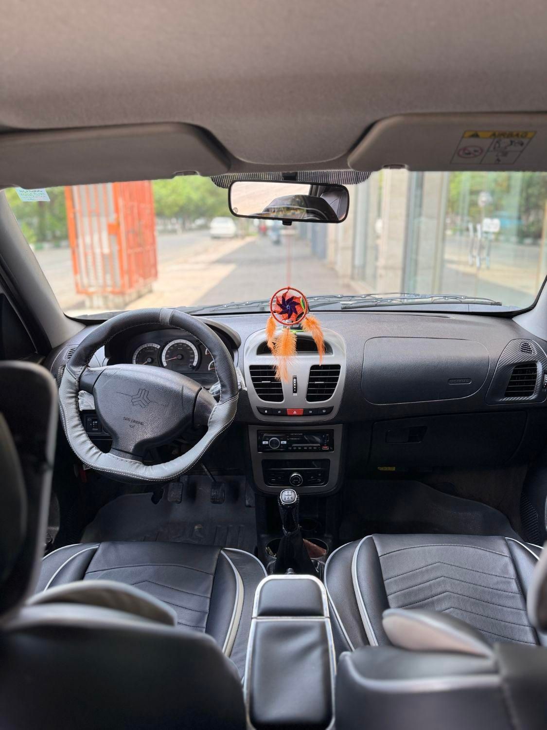 کوییک R دنده‌ای - 1399