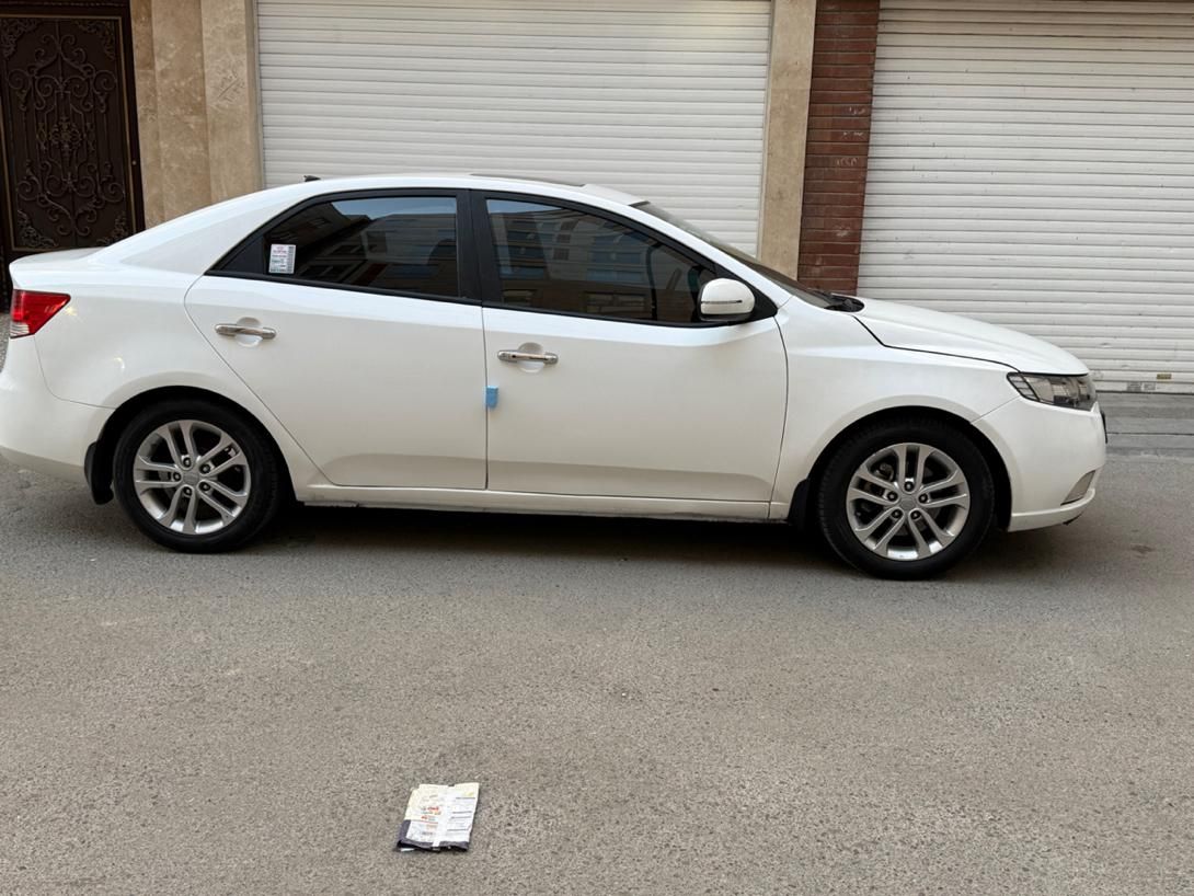 کیا سراتو 2.0 لیتر اتوماتیک GT لاین - 2018