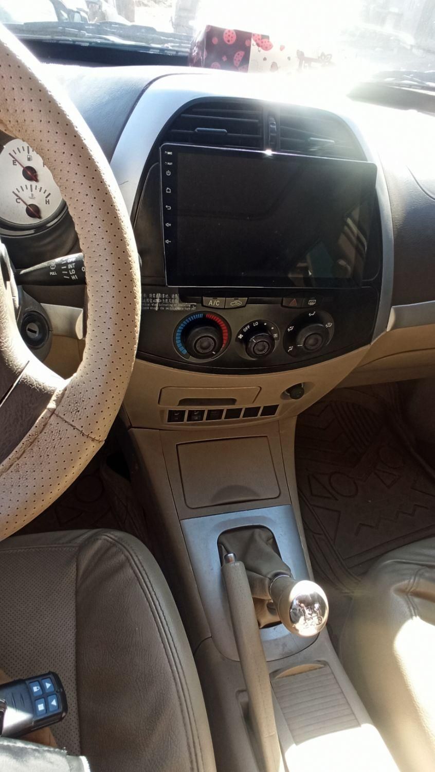 ام وی ام X33 دنده‌ای ساده - 1391