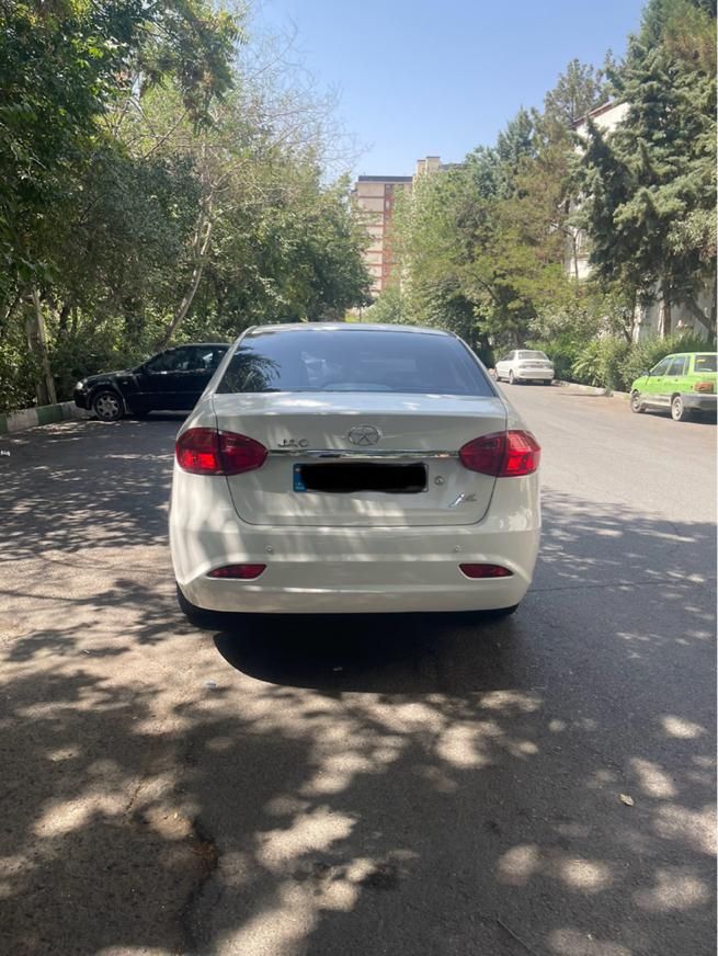 جک J4 اتوماتیک ساده - 1403