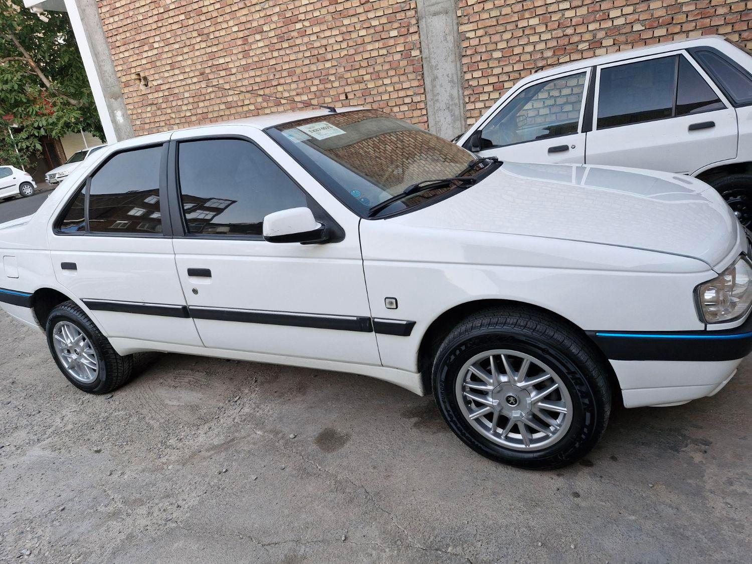 پژو 405 SLX بنزینی TU5 - 1393