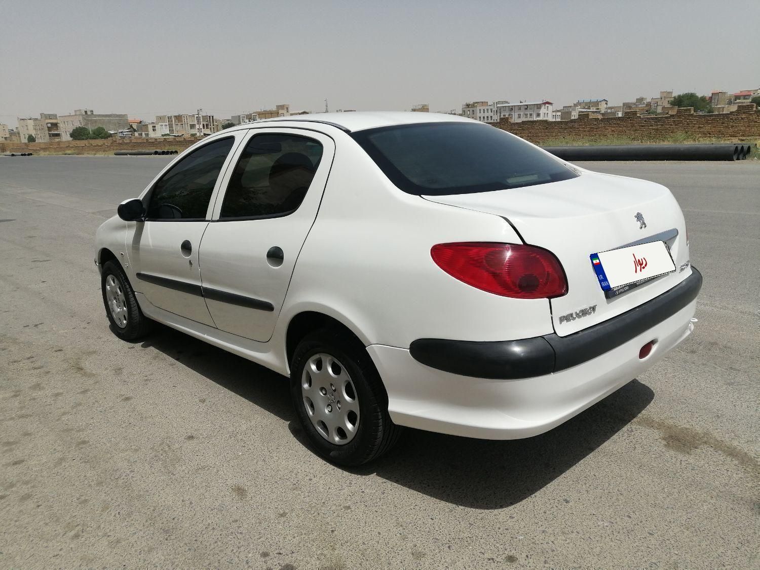 پژو ۲۰۶ صندوق دار v8 - 1389