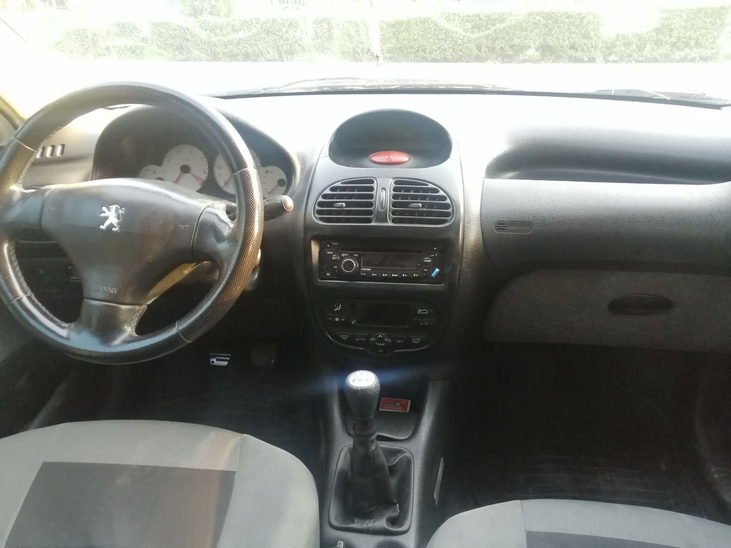 پژو ۲۰۶ صندوق دار v8 - 1389