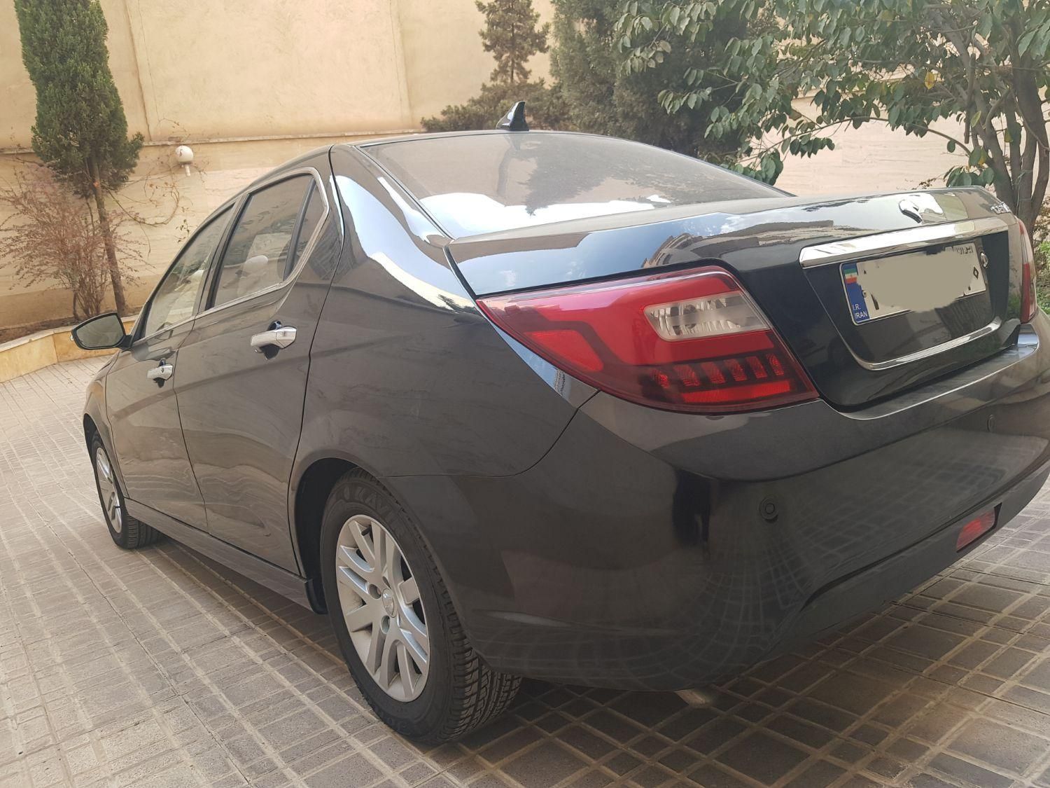 دنا پلاس تیپ ۲ سانروف ۴ ایربگ - 1399