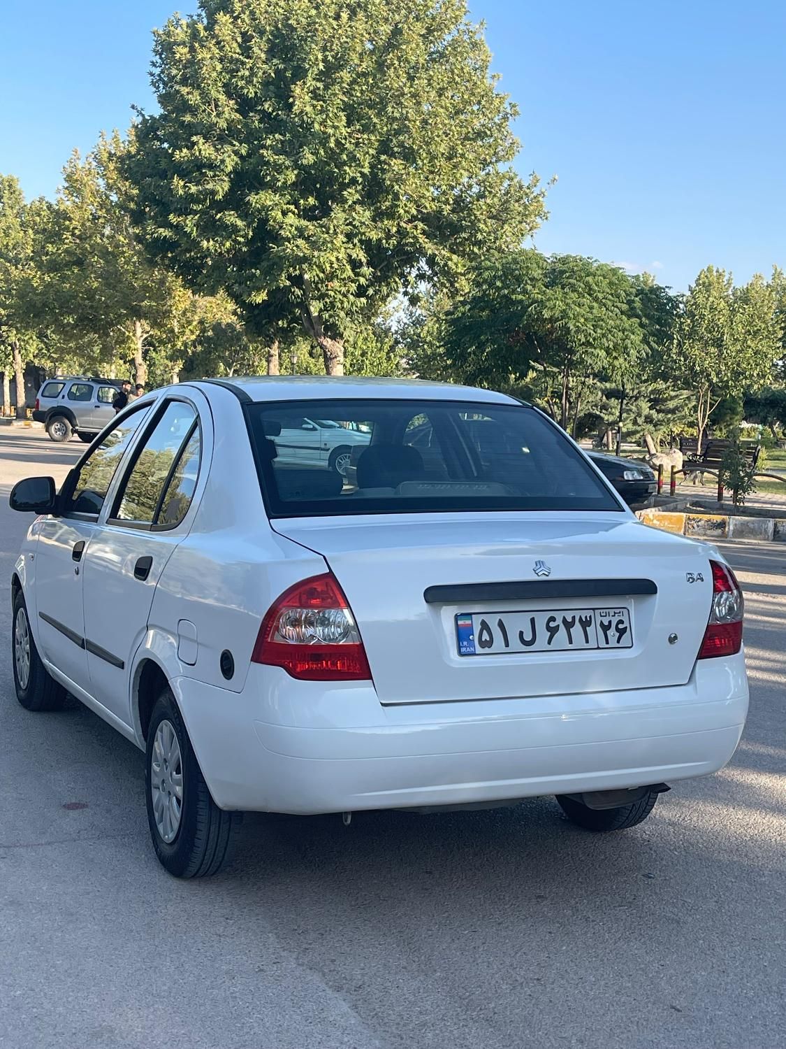 تیبا صندوق دار SX - 1401