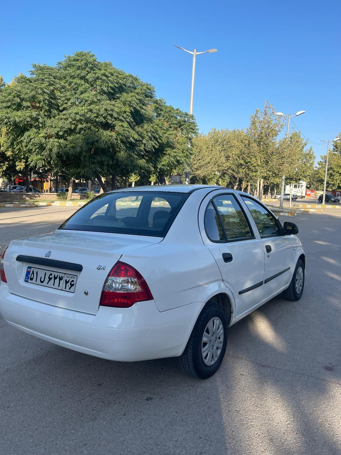 تیبا صندوق دار SX - 1401