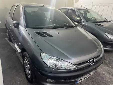 پژو ۲۰۶ صندوق دار v8 - 1397