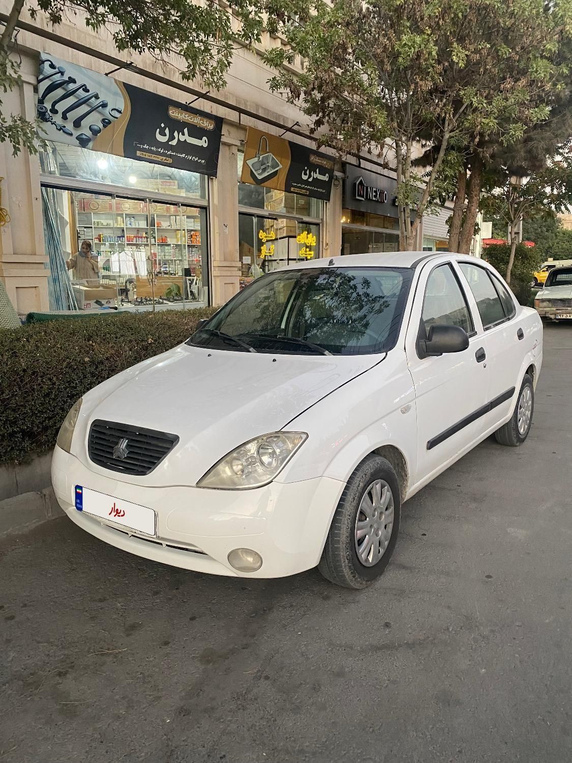 تیبا صندوق دار EX - 1394