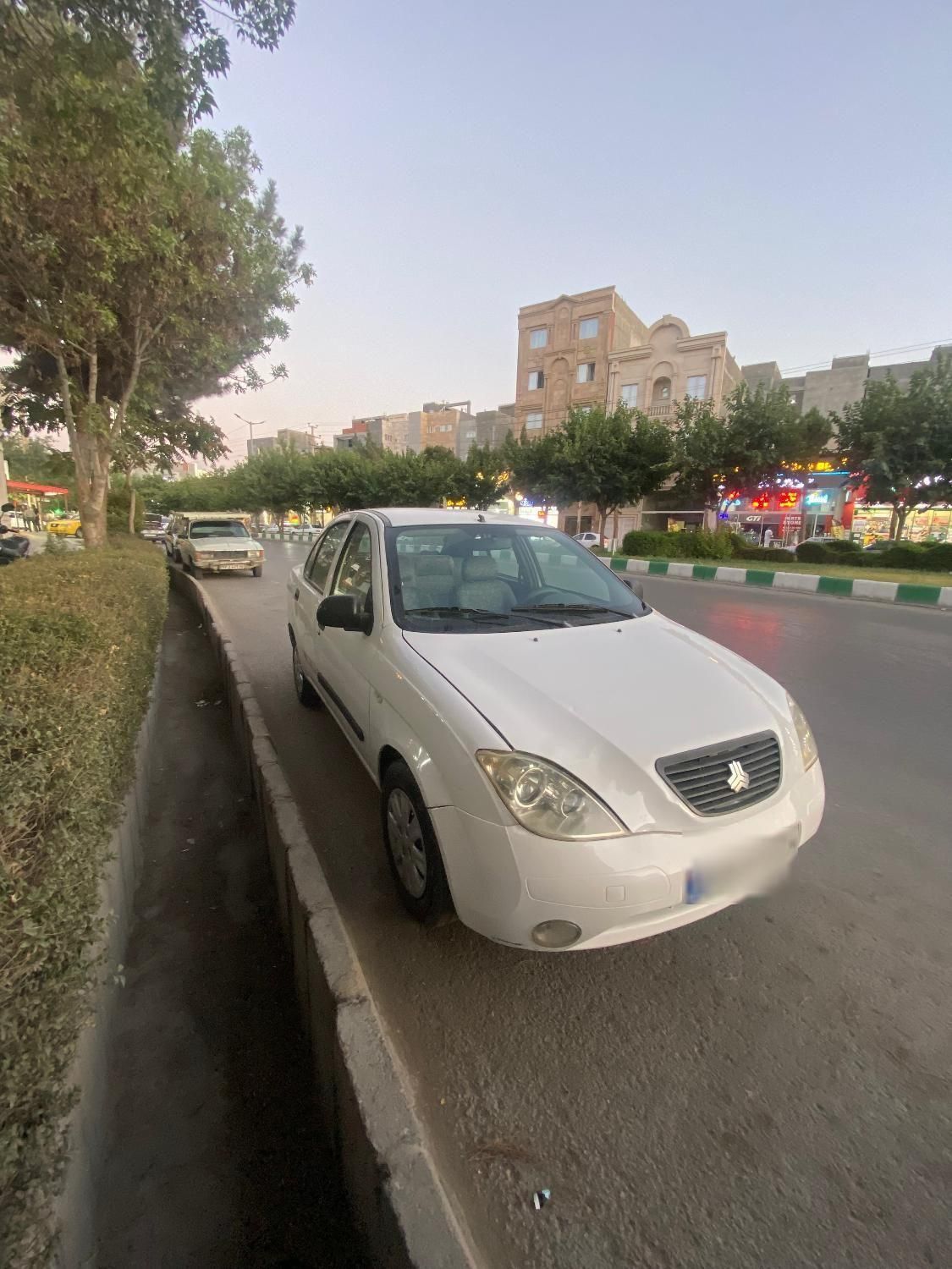 تیبا صندوق دار EX - 1394