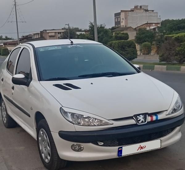پژو ۲۰۶ صندوق دار v8 - 1390