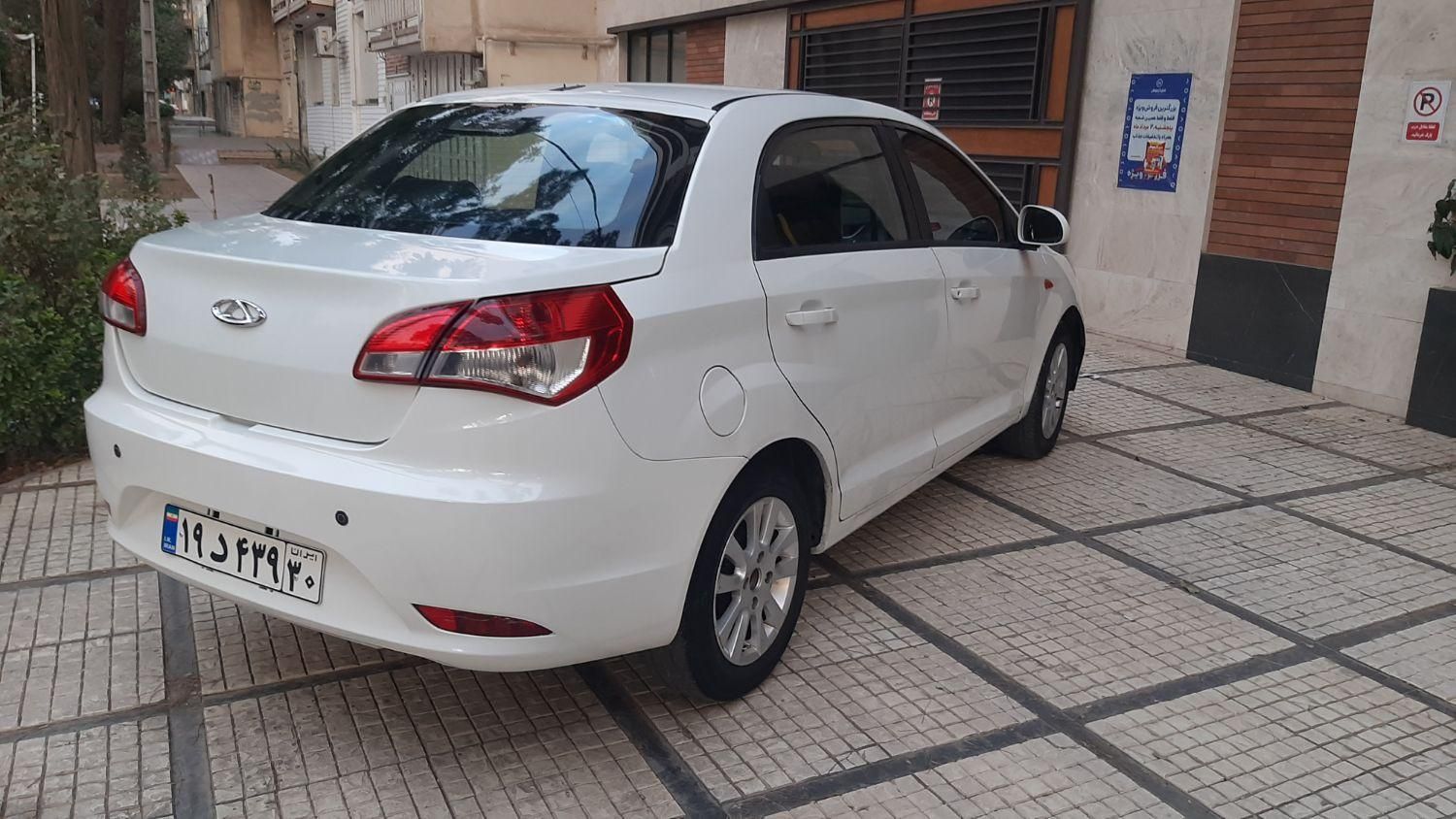 ام وی ام 315 صندوقدار اسپرت دنده‌ای - 1394