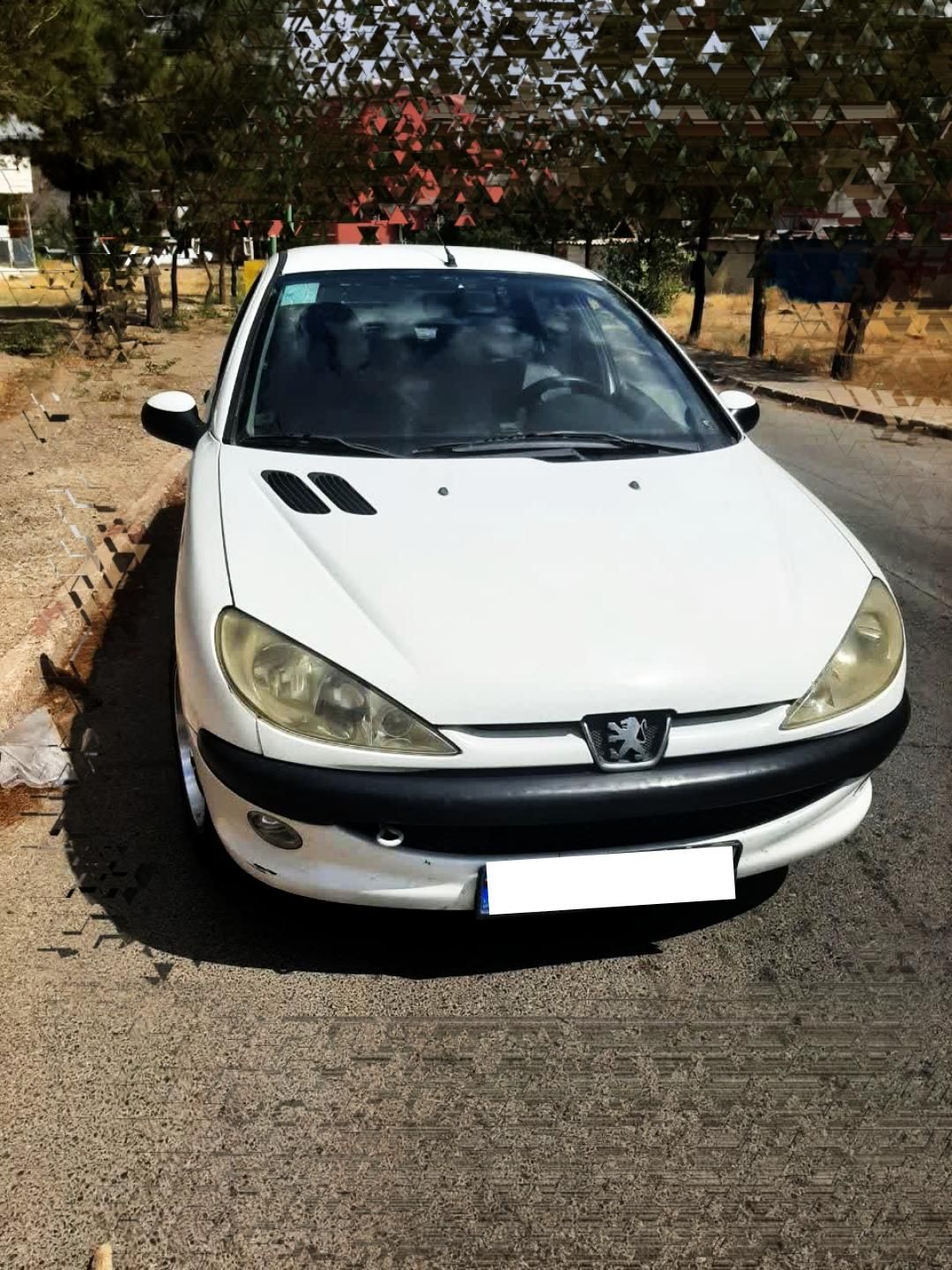 پژو ۲۰۶ صندوق دار v8 - 1394