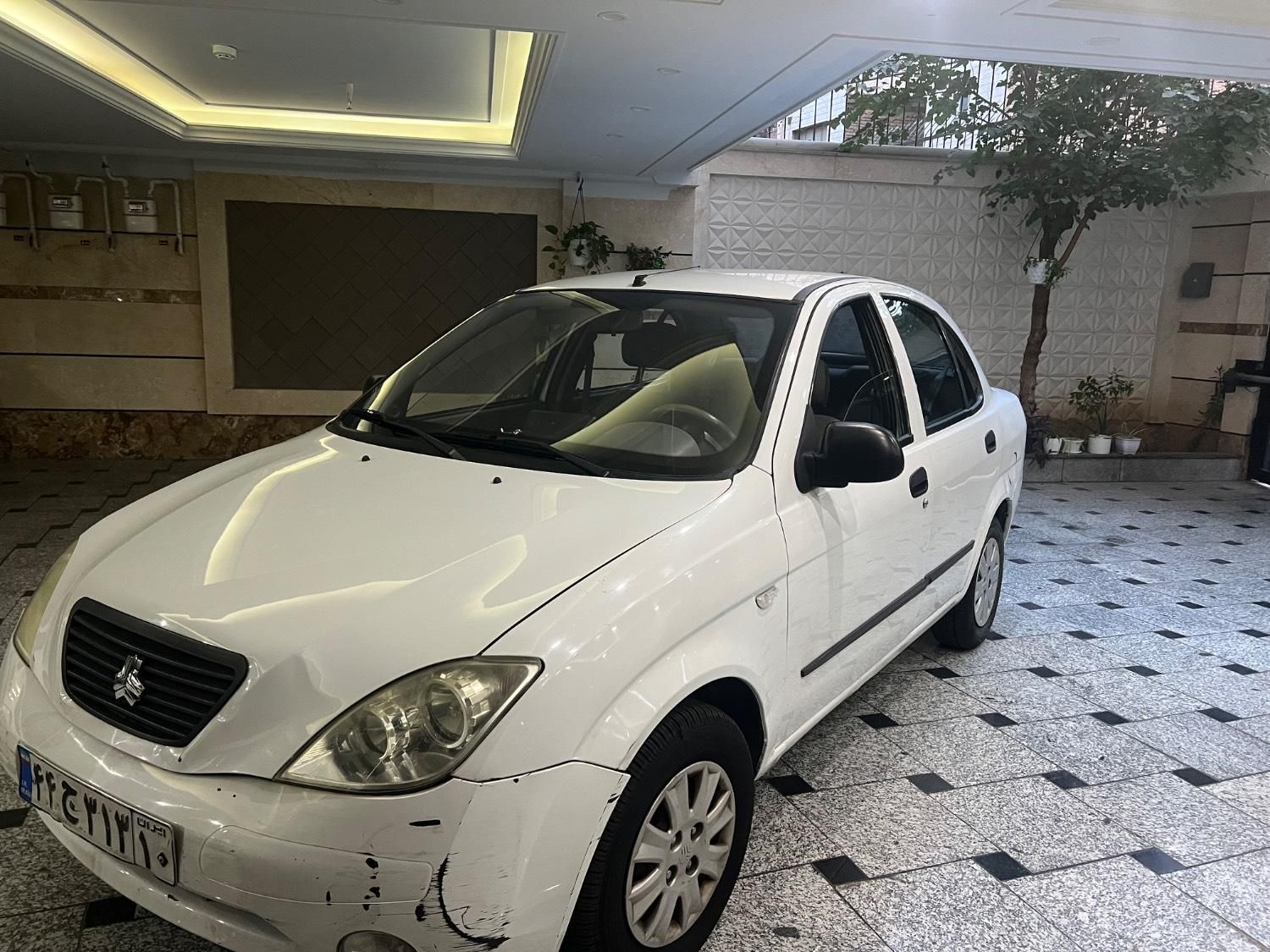 تیبا صندوق دار SX - 1395