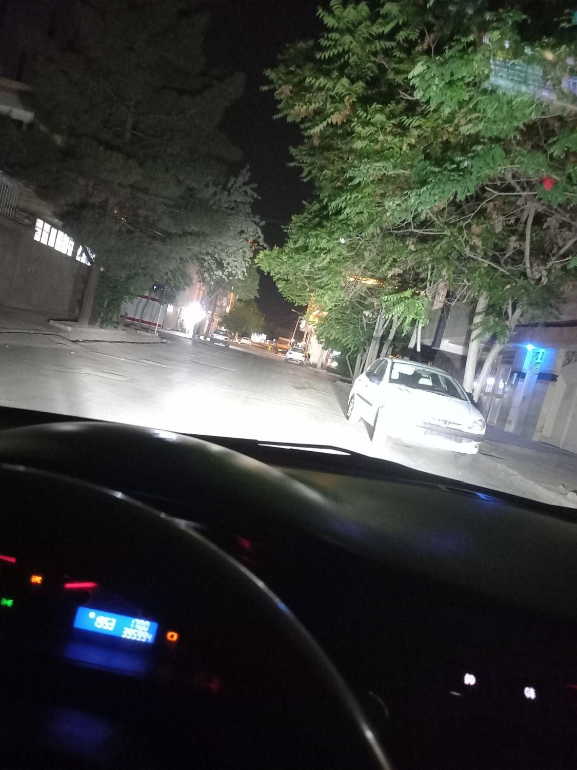 ام وی ام 530 دنده ای - 1390
