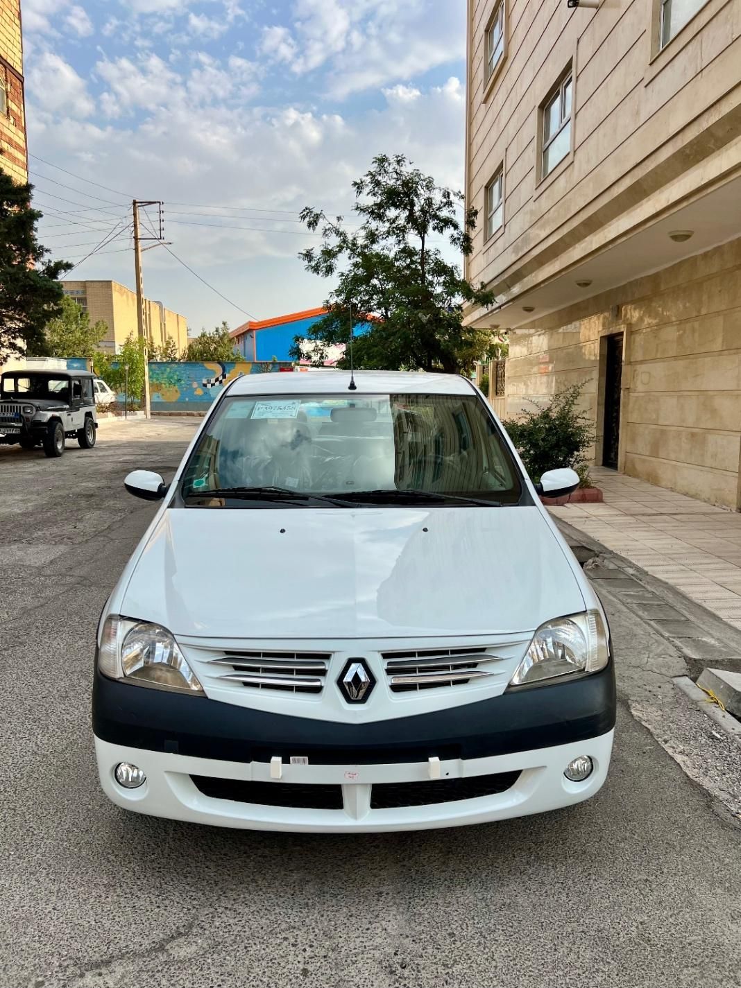 خودرو رنو، پارس تندر آگهی ann_19463894