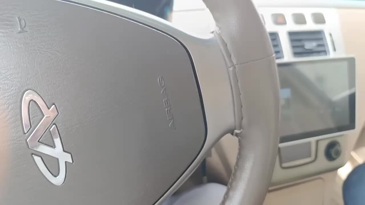 ام وی ام 530 دنده ای - 1391