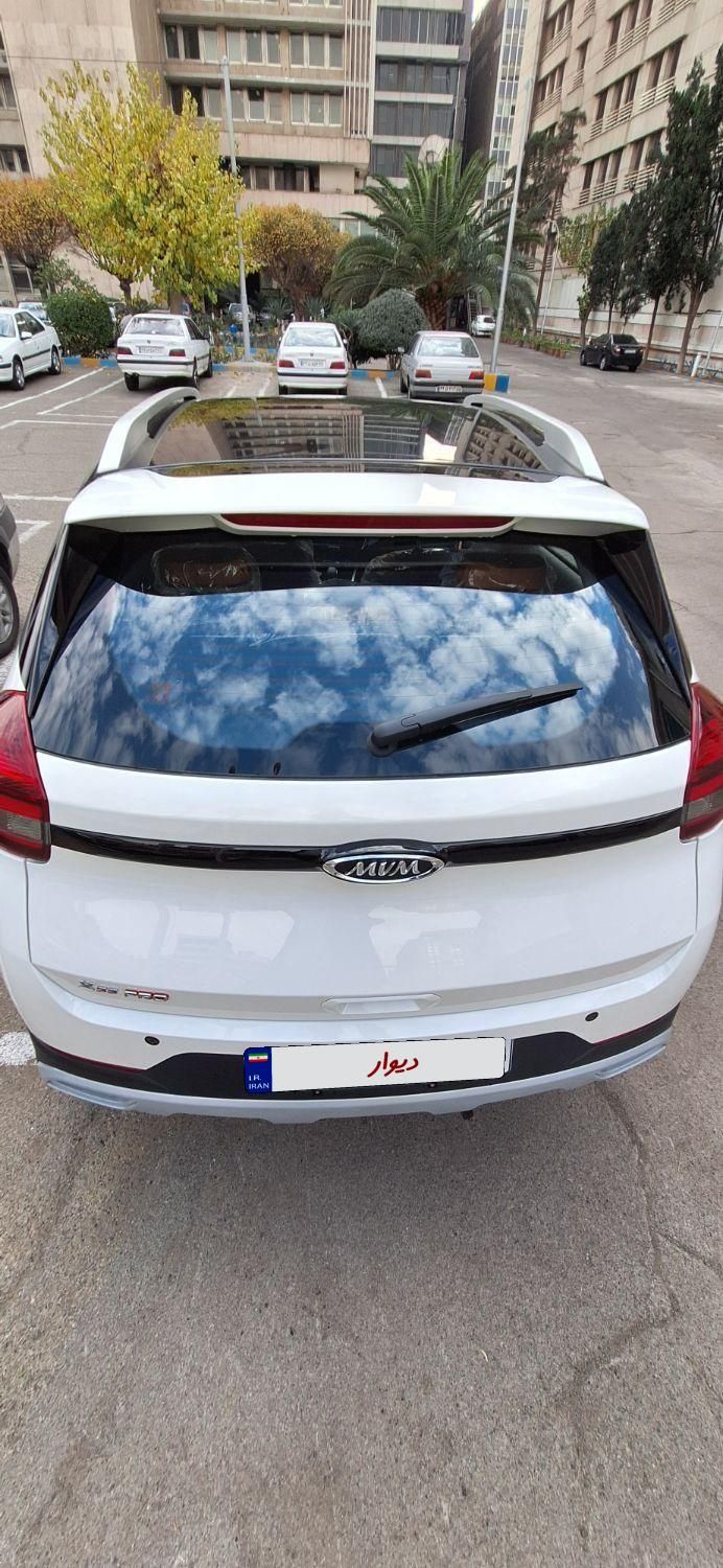 ام وی ام X22 پرو اتوماتیک IE - 1402
