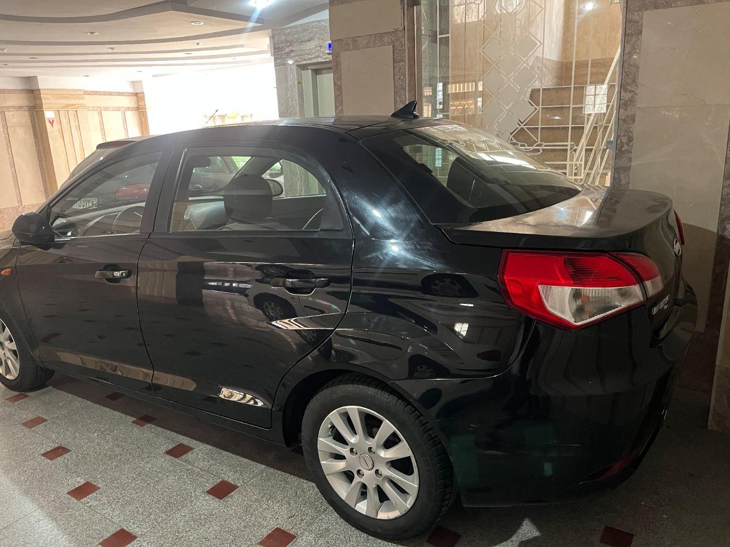 خودرو ام وی ام، 315 صندوقدار آگهی ann_19465075