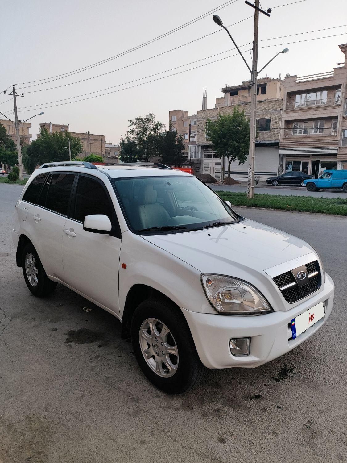 ام وی ام X33 دنده‌ای ساده - 1391