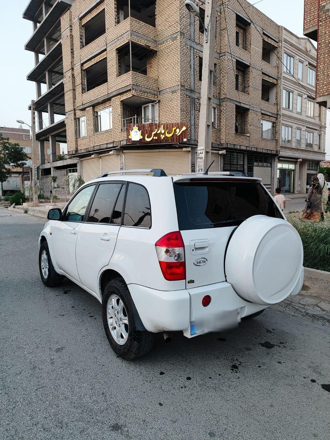 ام وی ام X33 دنده‌ای ساده - 1391
