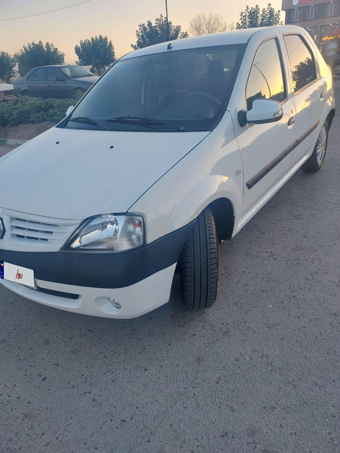 رنو تندر 90 E2 - 1393