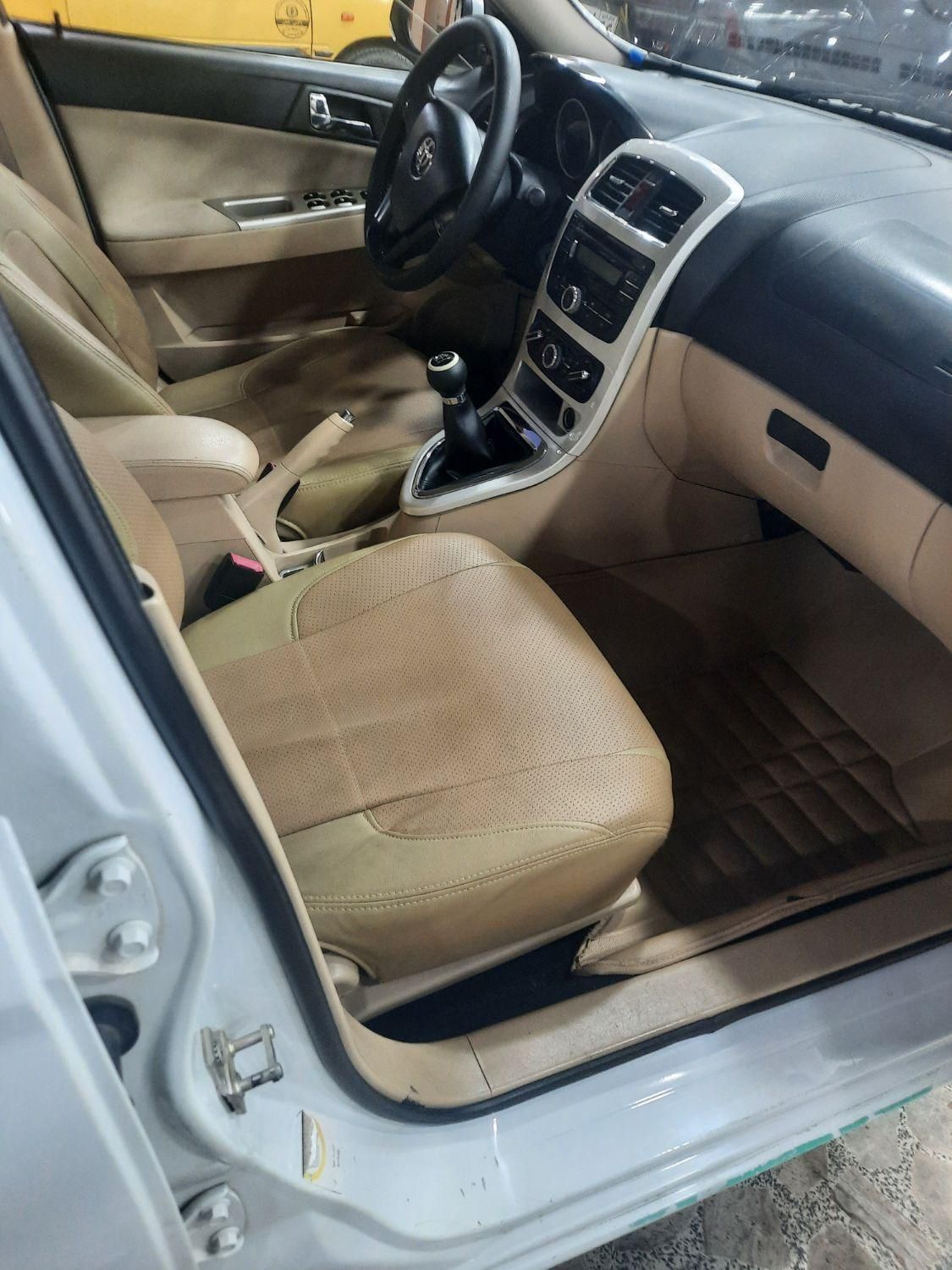 برلیانس H330 دنده‌ای 1500 - 1396