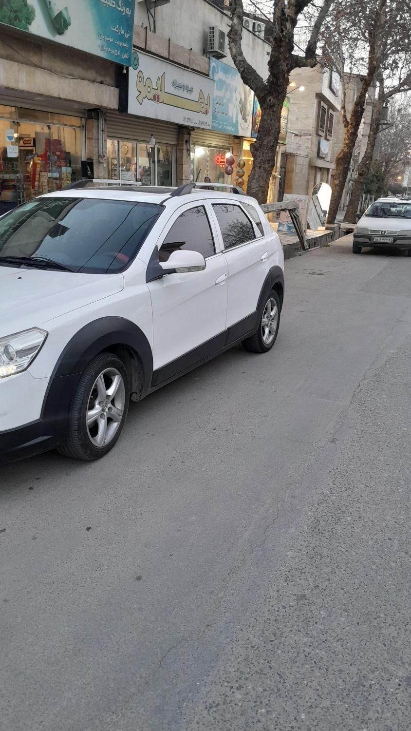 خودرو دانگ فنگ، H30 کراس آگهی ann_19465717