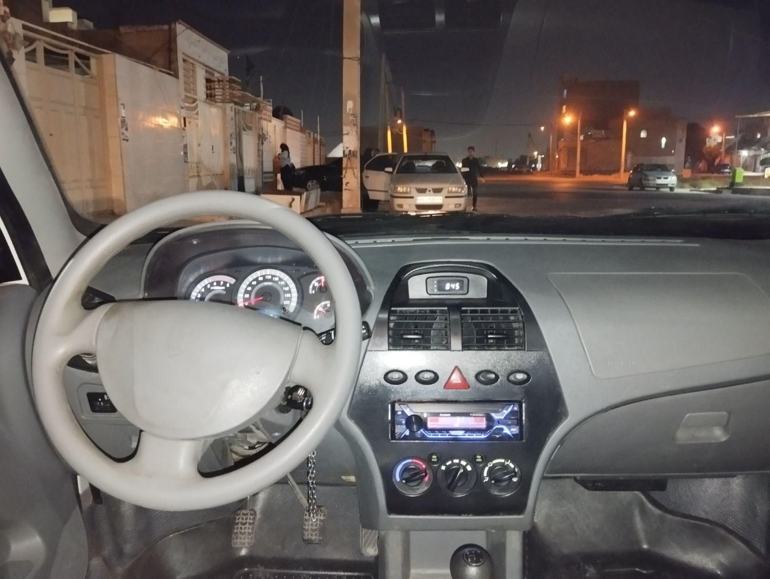 تیبا صندوق دار SX - 1400