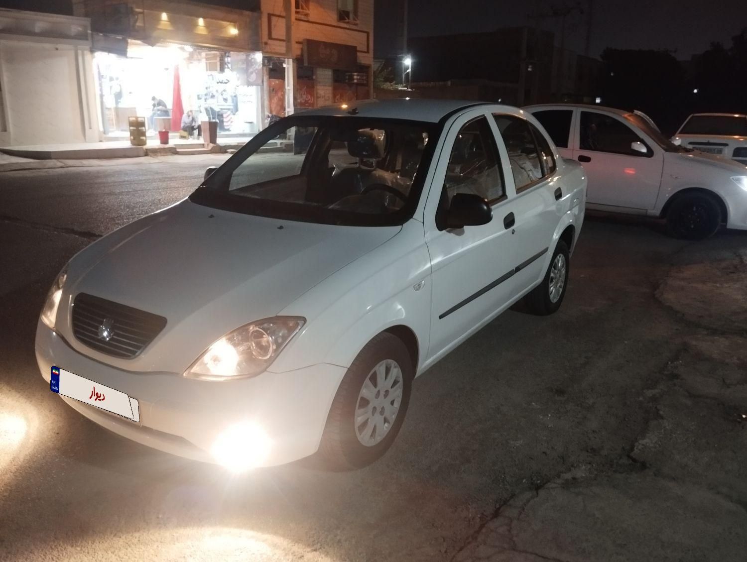 تیبا صندوق دار SX - 1400
