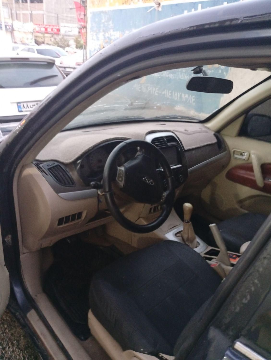 ام وی ام X33 دنده‌ای ساده - 1391