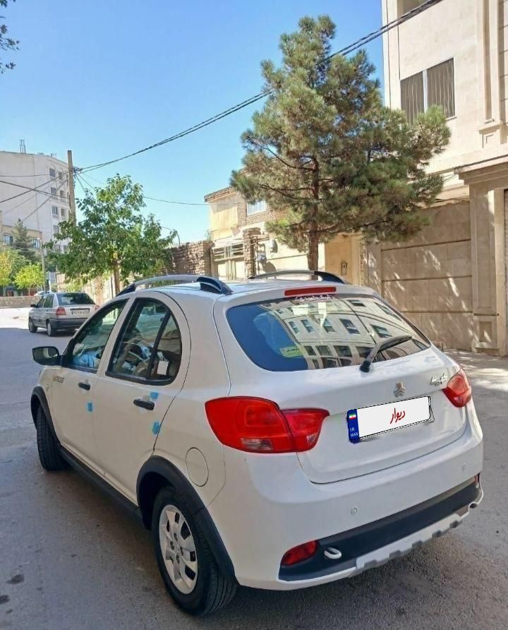 خودرو کوییک، معمولی آگهی ann_19466176