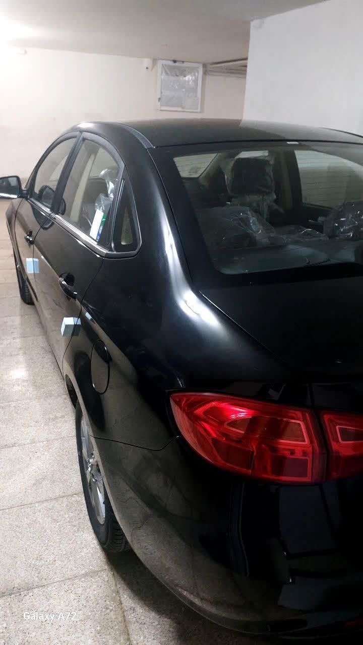 جک J4 اتوماتیک ساده - 1403