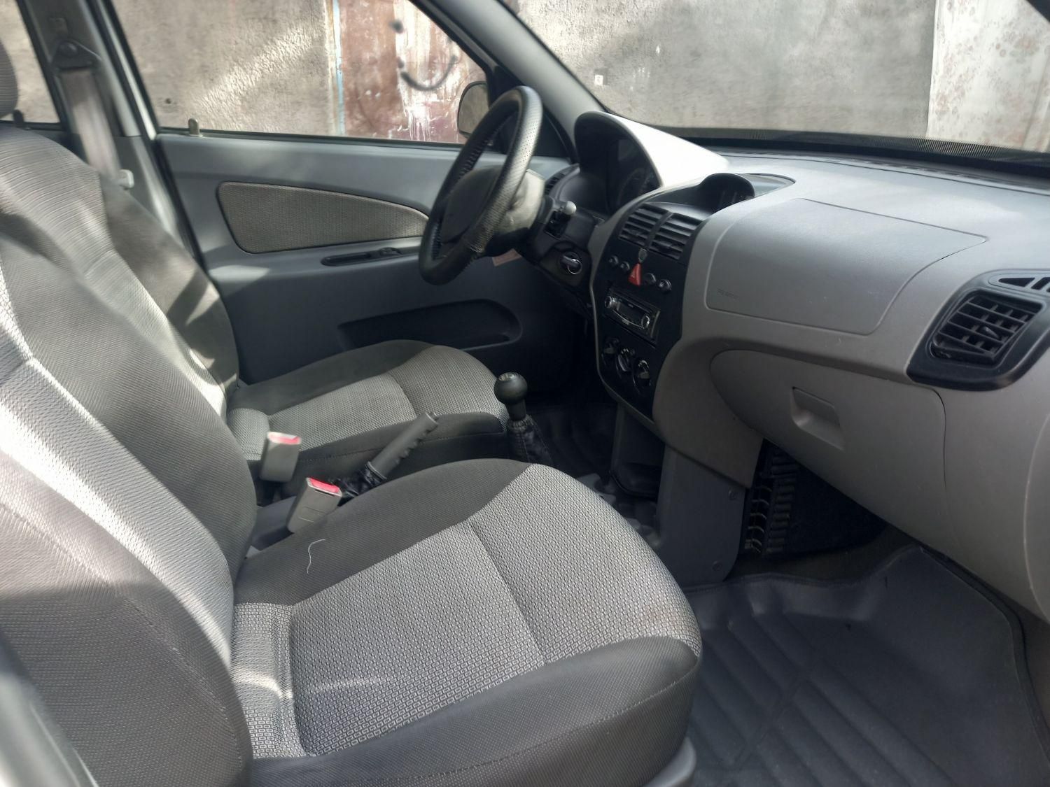 تیبا صندوق دار SX - 1398