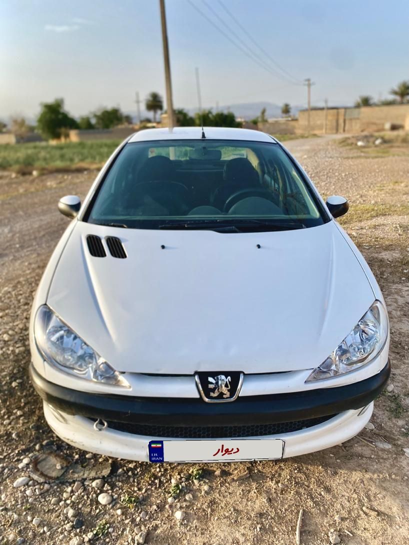 پژو ۲۰۶ صندوق دار v8 - 1389