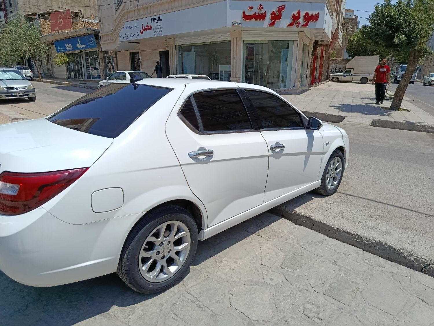دنا پلاس توربو اتوماتیک - 1401