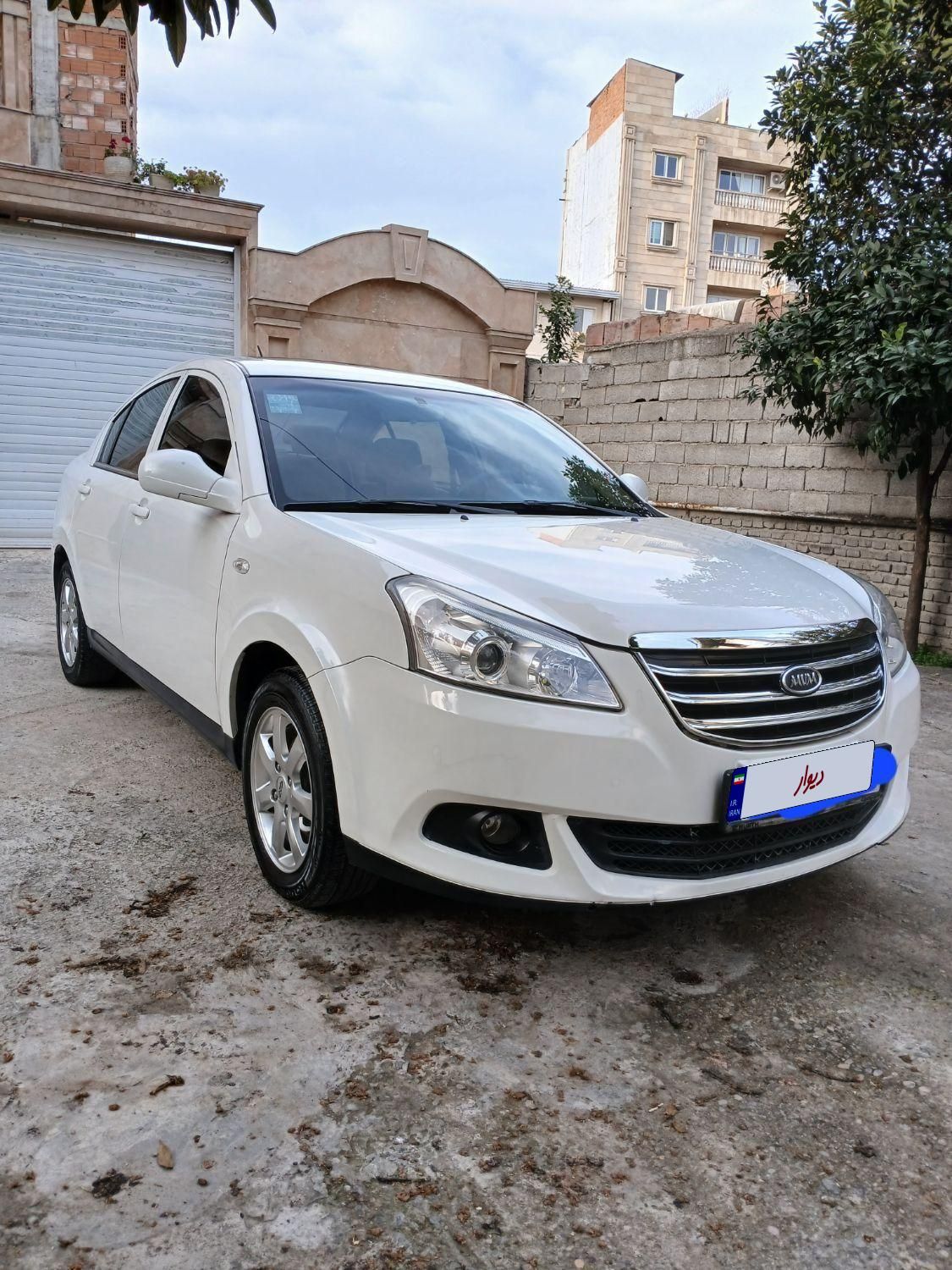 ام وی ام 550 اتوماتیک - 1396