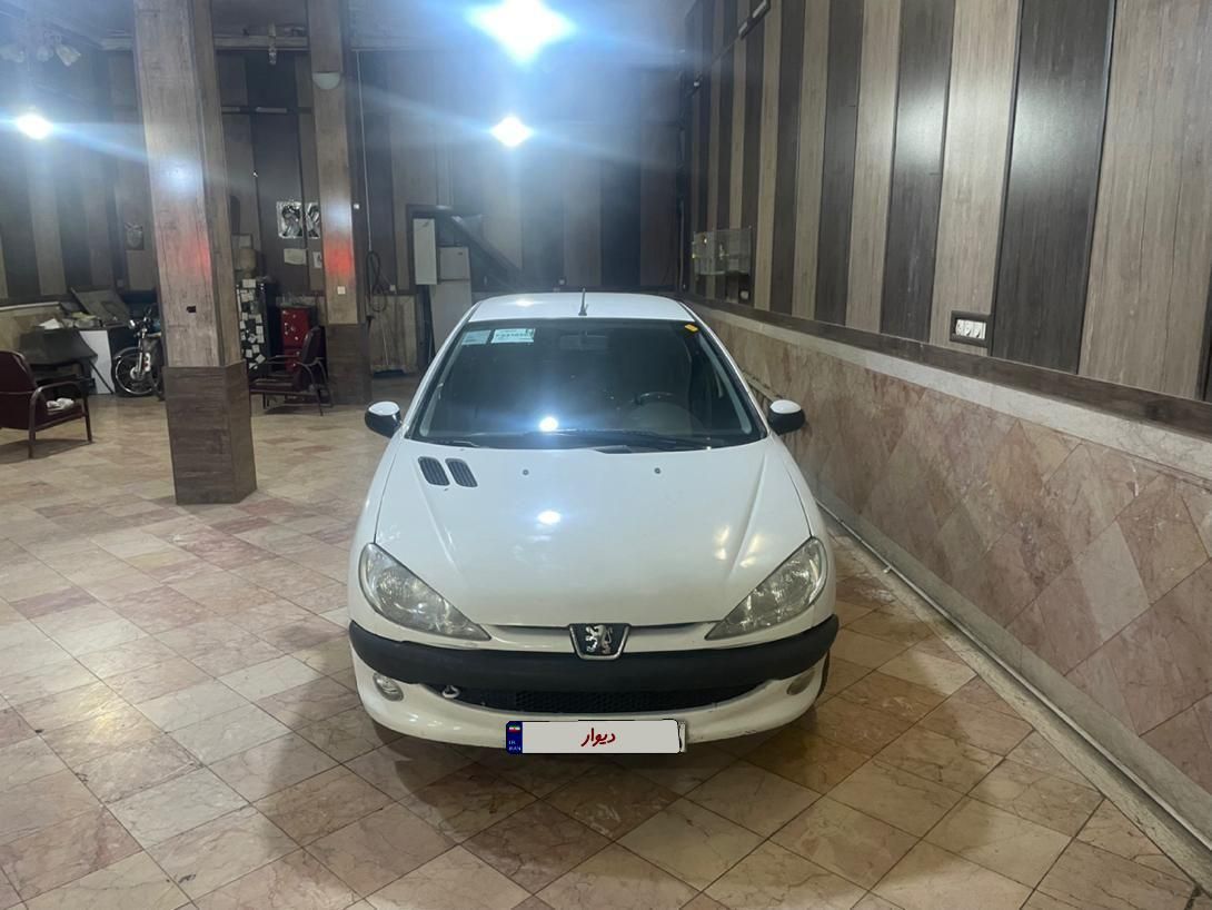 خودرو پژو، ۲۰۶ صندوق دار آگهی ann_19467189